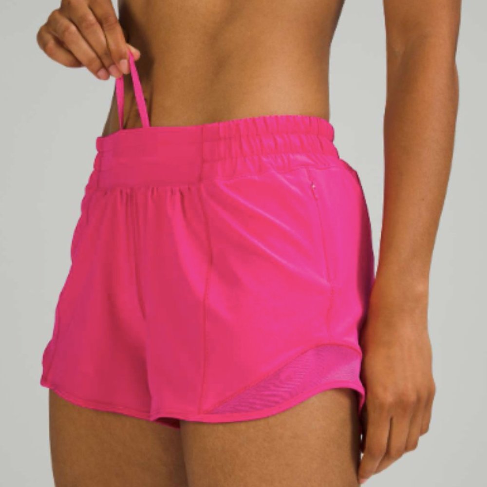 (2314/2315) NWT Hotty Hot Low-Rise Lined Short 4" - SONIC PINK size 6/8 - Picture 4 of 5